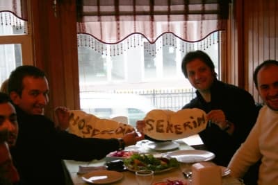 Kurtlar Vadisi'nin "Şekerim"i Sakarya'ya Geldi