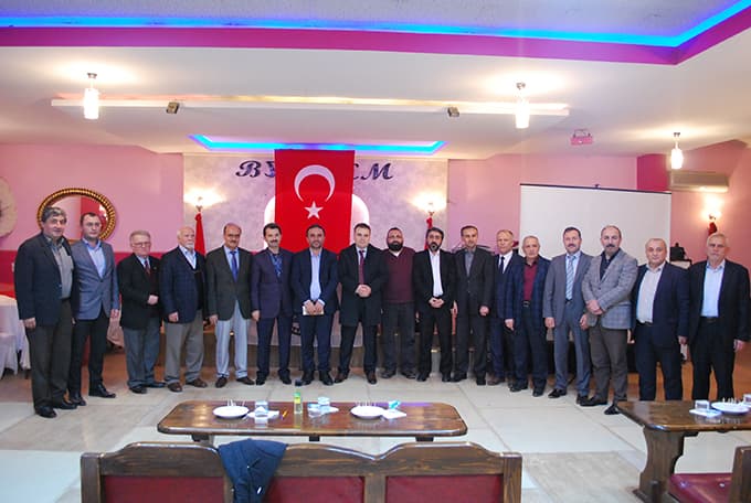Kocaali'de Sezai Karakoç konuşuldu