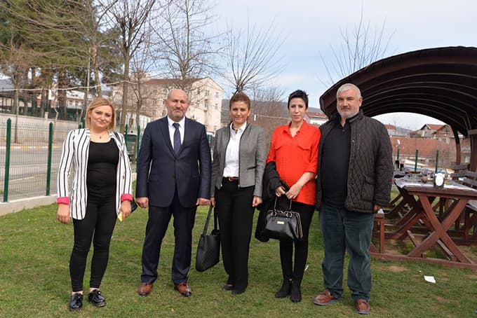 Püsküllü, hayvanseverlerle bir araya geldi