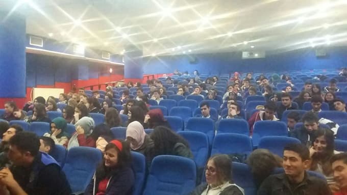 Öğrencilerden uyuşturucu ile mücadele sözü 
