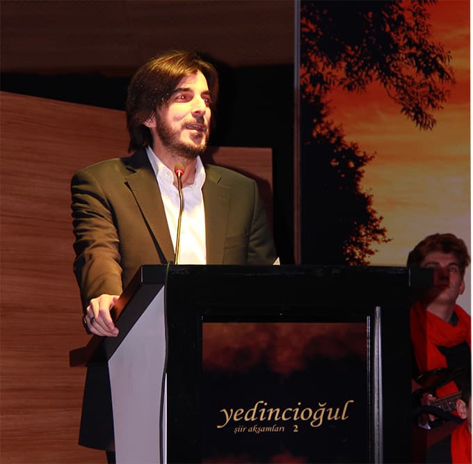 Adabilim'in "Yedinci Oğul" şiir akşamına yoğun ilgi