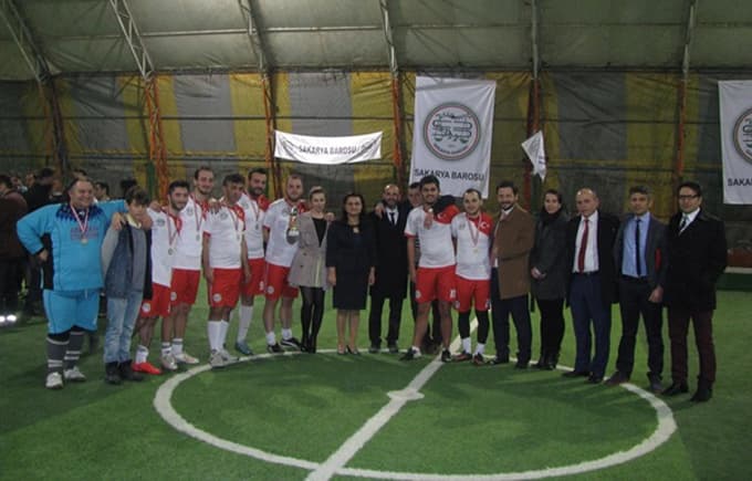 Sakarya Barosu 11. geleneksel halı saha turnuvası sona erdi