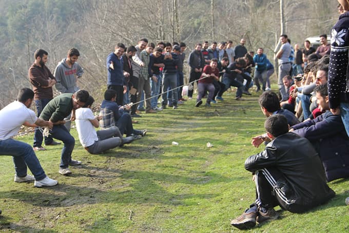 Doğançay Şelalesine doğa yürüyüşü 