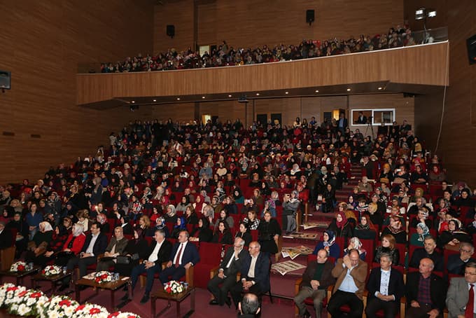 Güçlü Kadın Güçlü Gelecek 