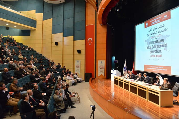 Helal Ürün  Ekonomisi Sempozyumu Başladı