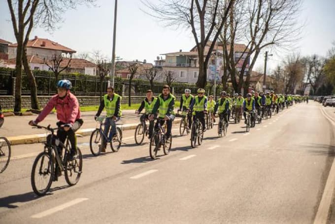 Kötü alışkanlıklara karşı pedal çevirdiler 