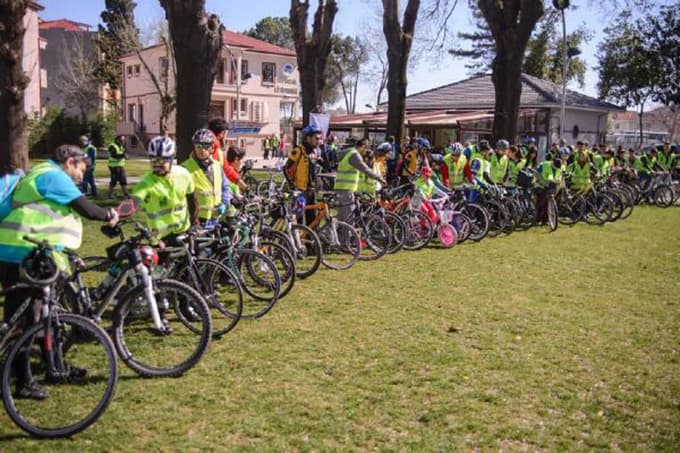 Kötü alışkanlıklara karşı pedal çevirdiler 