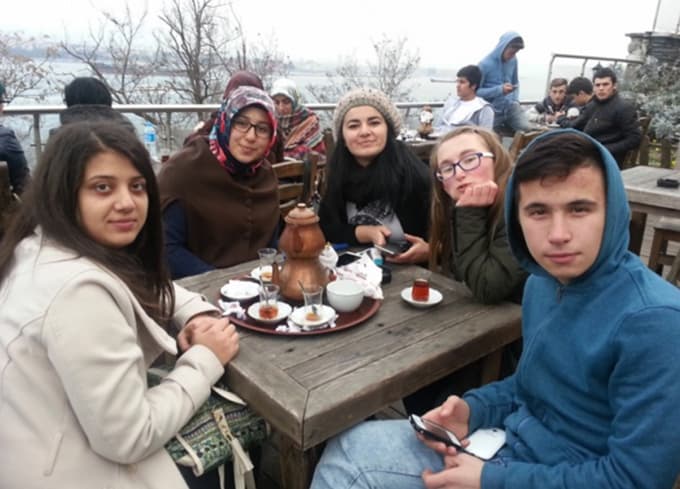 Liseli gençler doyasıya eğlendiler