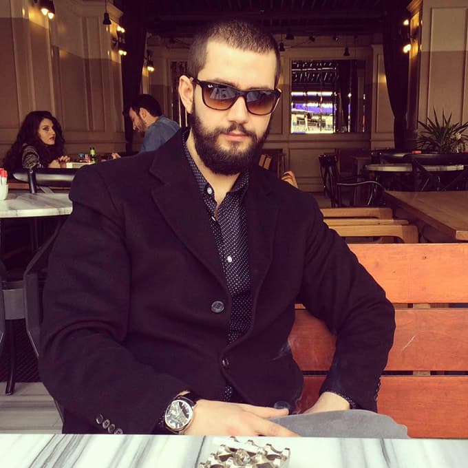 Fabrika yolunda can verdiler