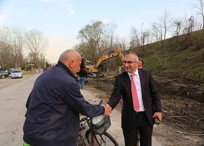 Sapanca'da 5km'lik yürüyüş ve bisiklet yolu