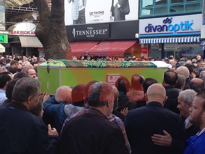 Sakarya Barosu avukatı Ateş, toprağa verildi
