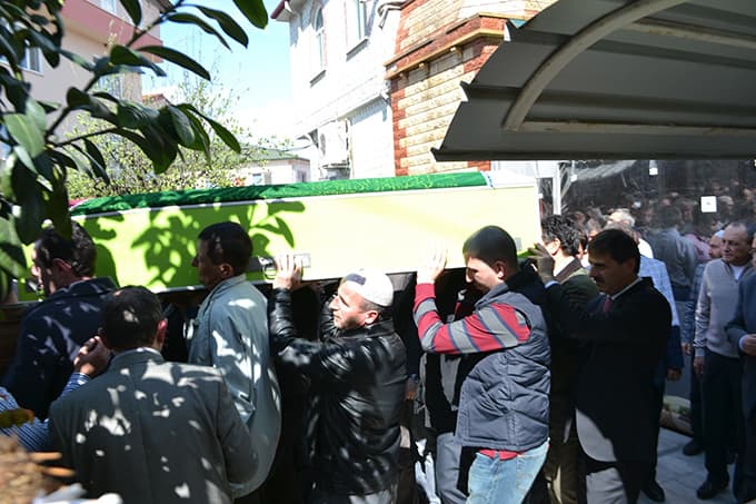 Başkan Güzel'in anne acısı