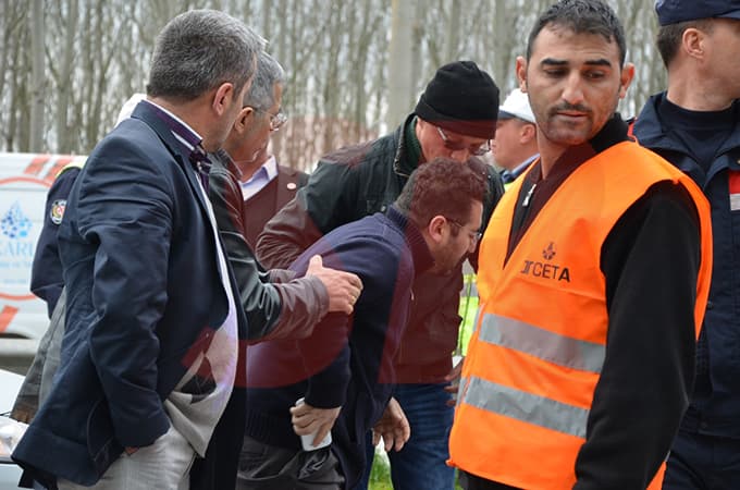 D-100'de feci kaza: 5 ölü, 1 yaralı