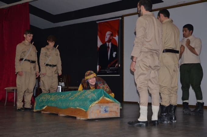 Erenler'de duygu yüklü gece