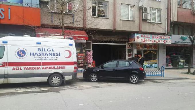 16 yaşındaki genç, amcasını öldürdü