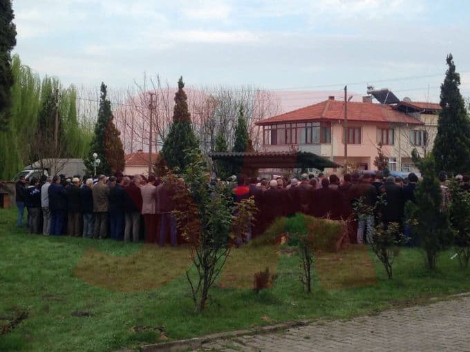 16 yaşındaki genç, amcasını öldürdü