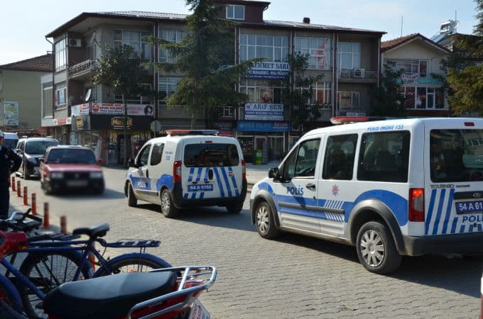 İstanbul plakalı otomobil alarmı