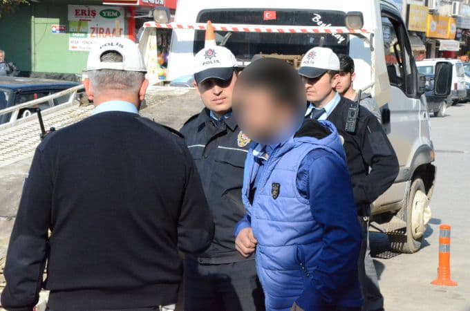 İstanbul plakalı otomobil alarmı