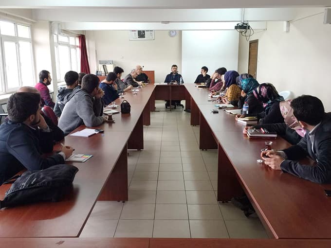 SAÜ İlahiyat Fakültesi'nden kelam semineri