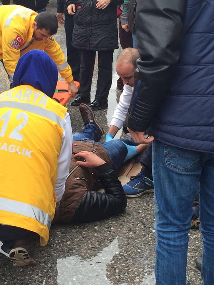 Motosiklet ile bisiklet çarpıştı: 2 yaralı