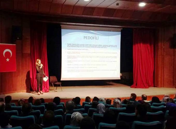 "Çocuk istismarının hukuki boyutları" semineri gerçekleştirildi