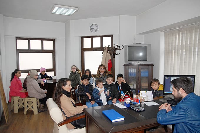 Fırıncı kürekleri minik ustaların elinde