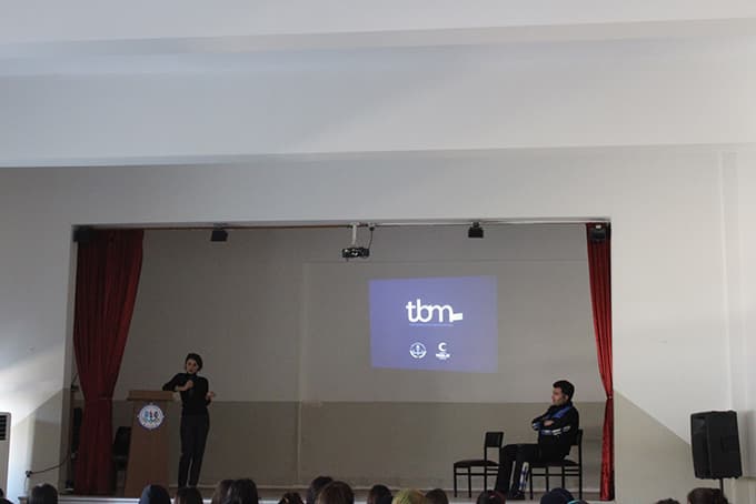 Üniversiteye Gitmeden Bilinçleniyorlar
