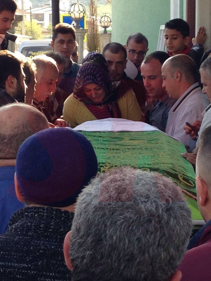 Restoranda silahlı kavga: 1 ölü, 2 yaralı
