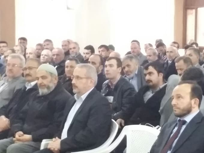 Din Görevlilerine Hadislerin Önemi anlatıldı.