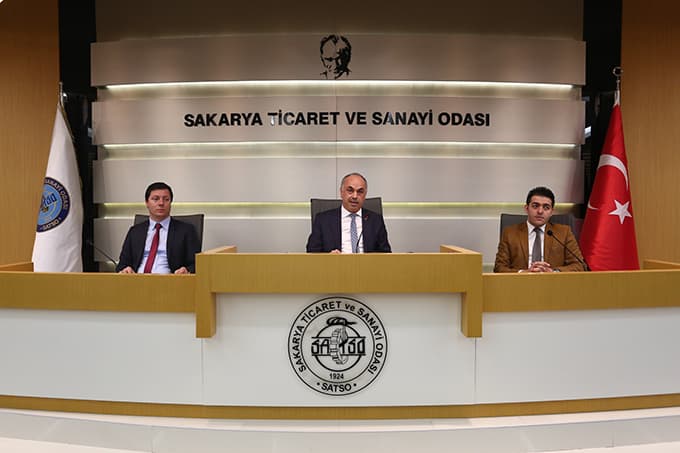 2. El Oto Galericiler Sitesi yolda