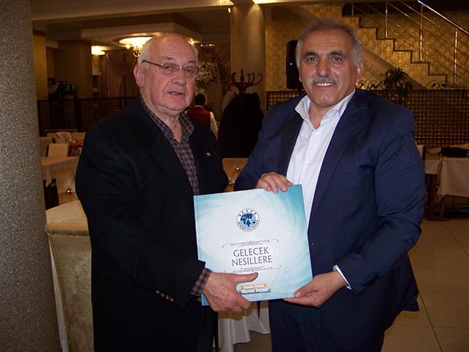 "Sakarya'nın gelişmesi için hedefleri olmalı"