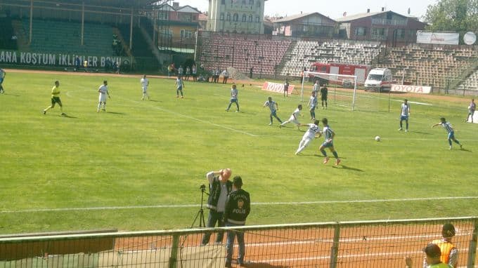 Sakaryaspor kendi sahasında Kahramanmaraş'ı ağırladı