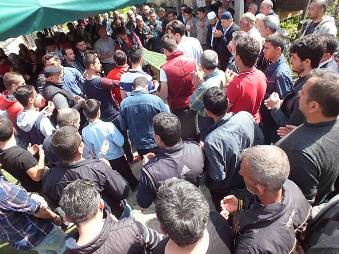 Zincirleme kazada ölen Havva Kutlu, toprağa verildi