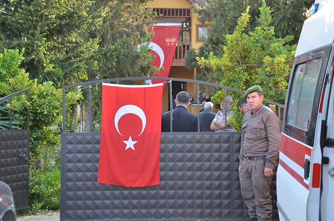 Akyazılı Binbaşı şehit oldu