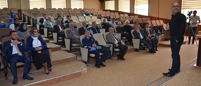 Erenlerde zaman ve toplantı yönetimi semineri düzenlendi