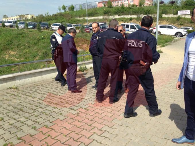 Polisle muhtarın park tartışması karakolda bitti