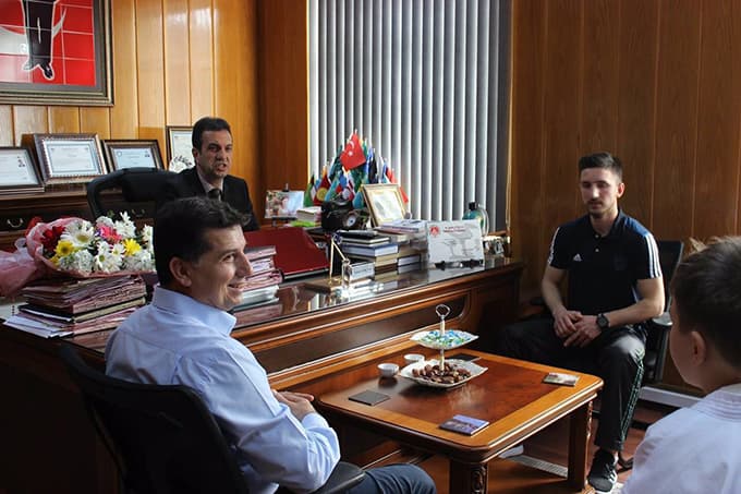 Karasu kaymakamına teşşekkür ziyareti