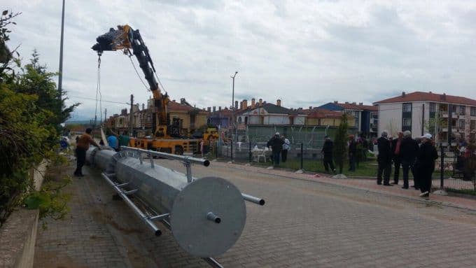 Baz istasyonunu kuramadan geri döndüler