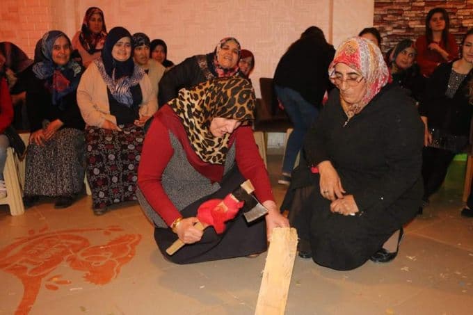 Kaynananın dilini kestiler!