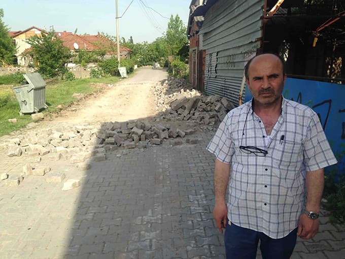 Tepekum'da yol krizi