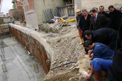 "Kültür Merkezi Mart Ayı Sonuna Yetiştirilecek"
