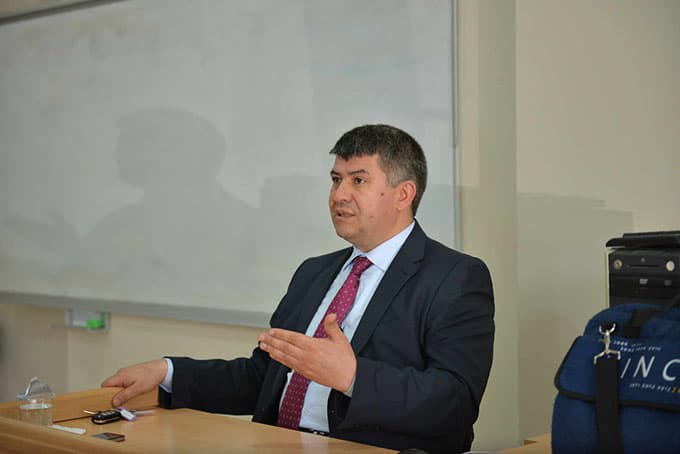 "Doğurmayan kadın sağlıklı değildir"