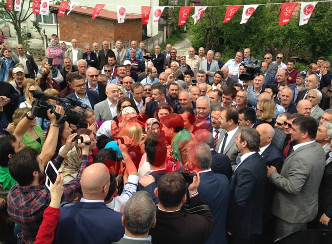 Akşener böyle karşılandı