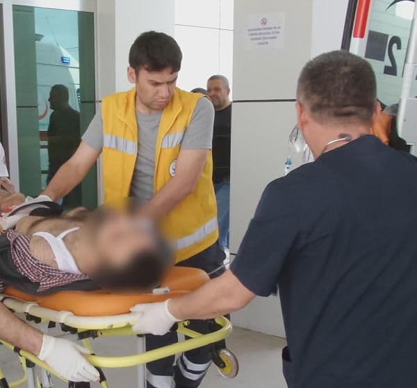 Cadde ortasında silahlı kavga