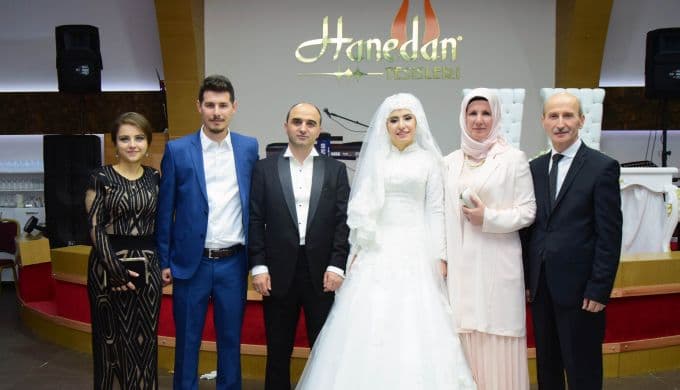 Cerrahoğlu ailesinin mutlu günü