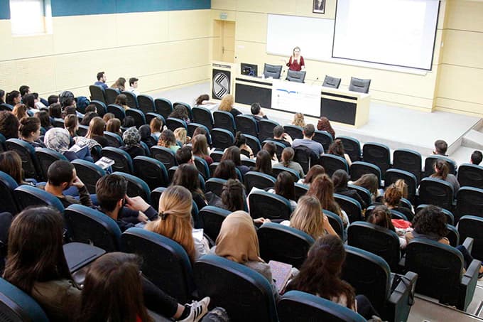 Çevirmenliğin Artıları Konuşuldu
