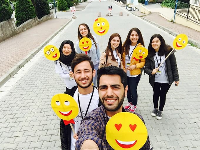 Sakarya gülüyor Türkiye gülüyor