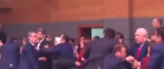 Vekillerin yumruklu kavgasına Ali İhsan Yavuz da karıştı