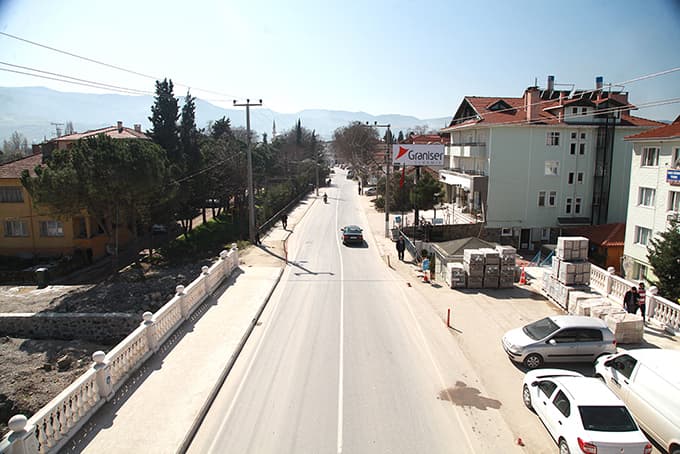 Geyve şehir merkezi yenileniyor