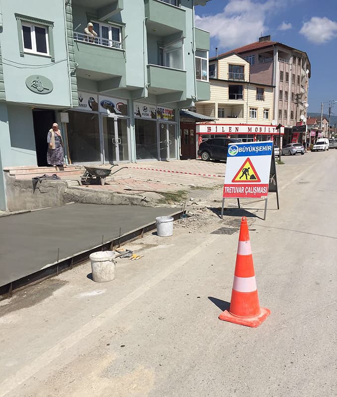 Geyve şehir merkezi yenileniyor